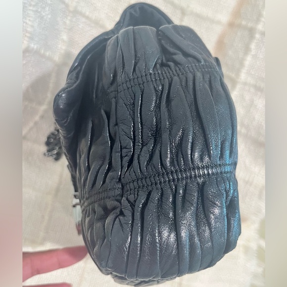 Authentic PRADA Gaufre leather Double Chain bag - Picture 11 of 16